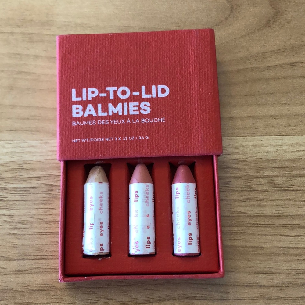 Axiology lid to lip balmies